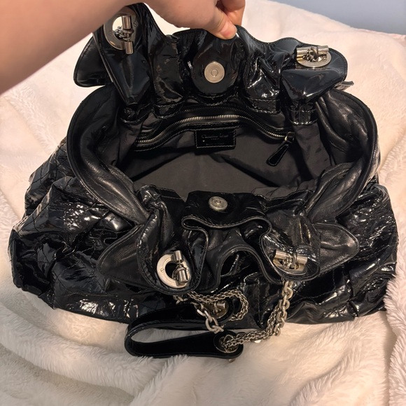 Dior Pre-owned 2003 Black Patent Le Trente Handbag - Picture 5 of 8